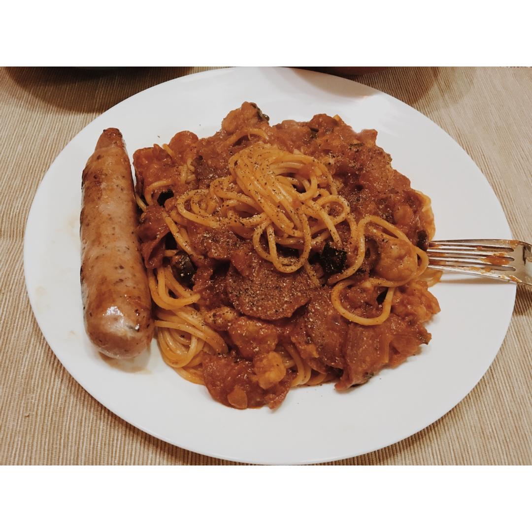 香肠意面 Saucy Sausage Pasta