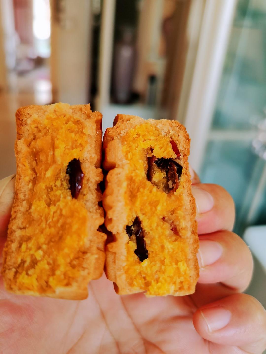椰蓉蔓越莓薯泥月饼.....原创配方