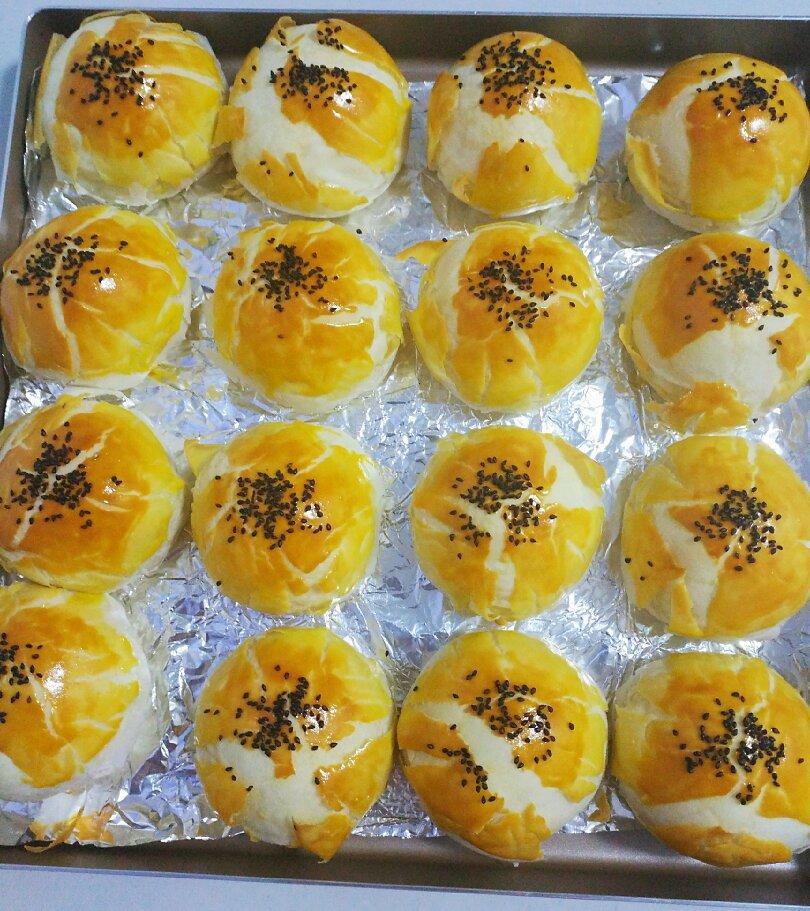 蛋黄酥