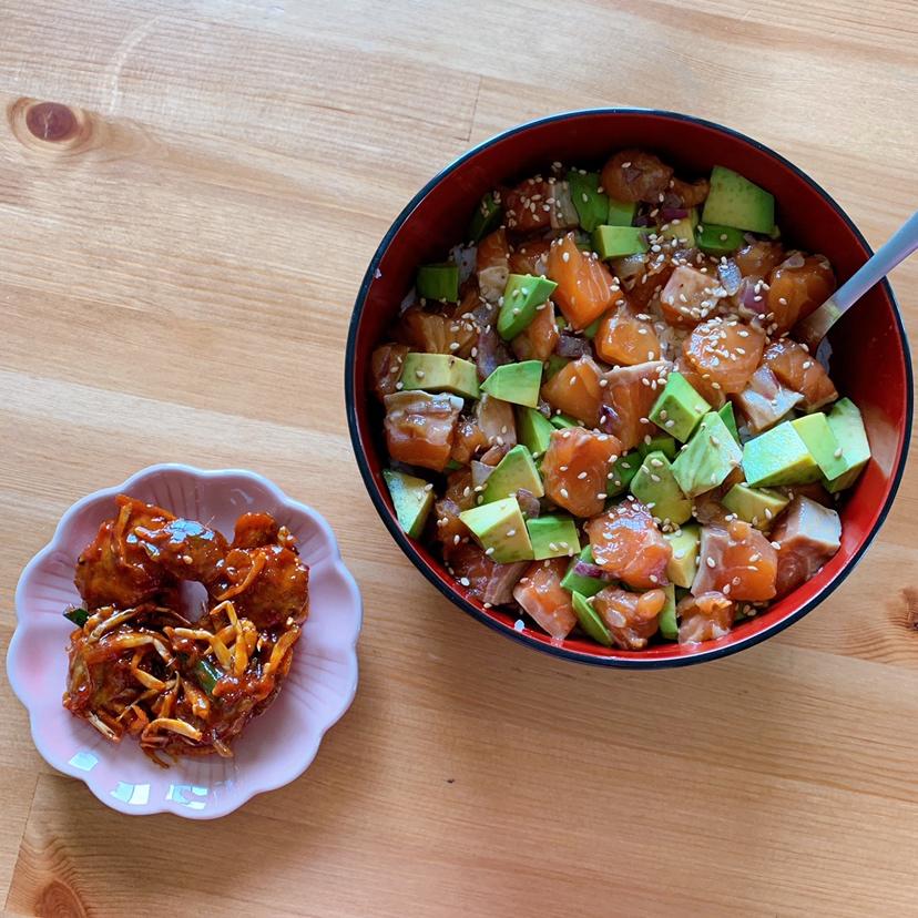 三文鱼牛油果拌饭