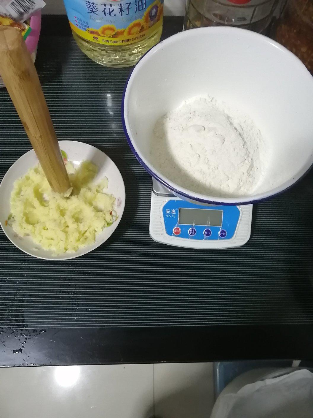 蜂蜜小面包、用电饭锅蒸出来的美食
