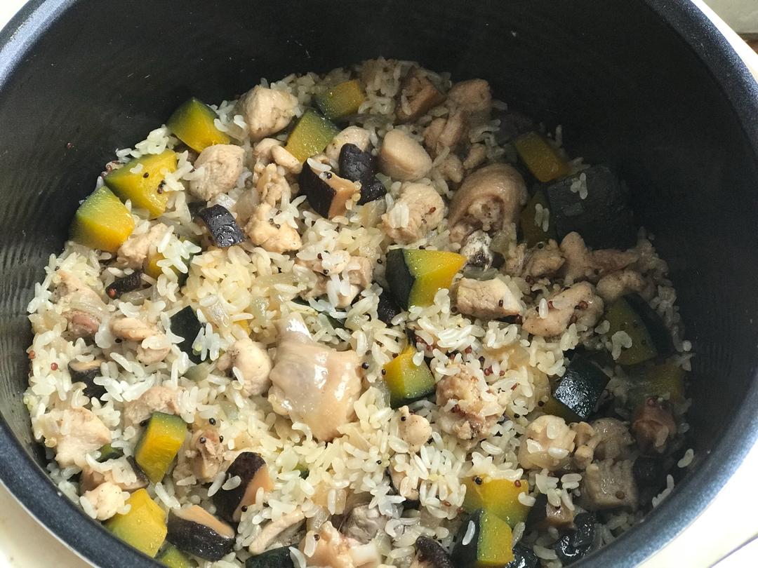 南瓜鸡肉饭