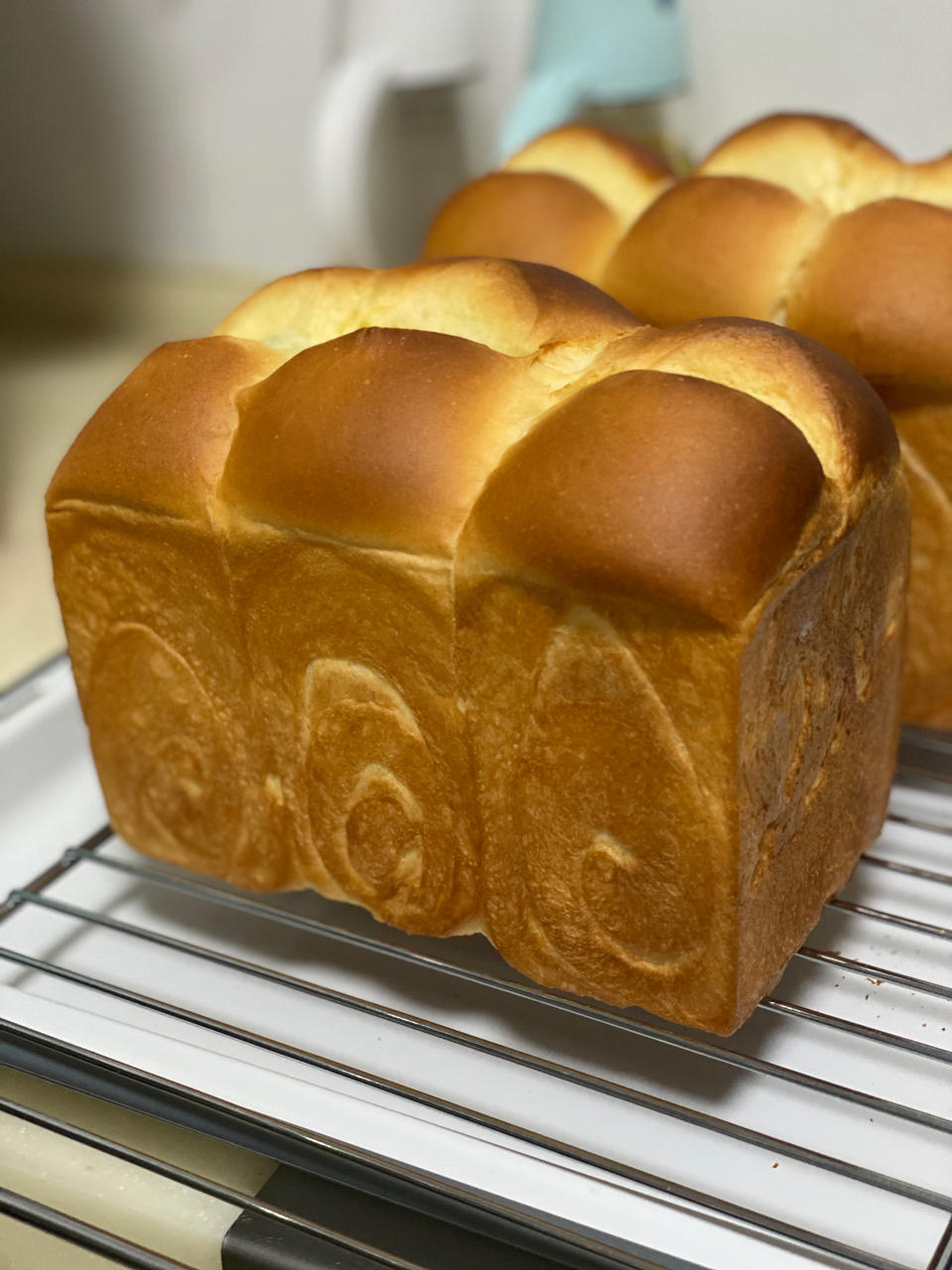 鲜奶液种超熟吐司