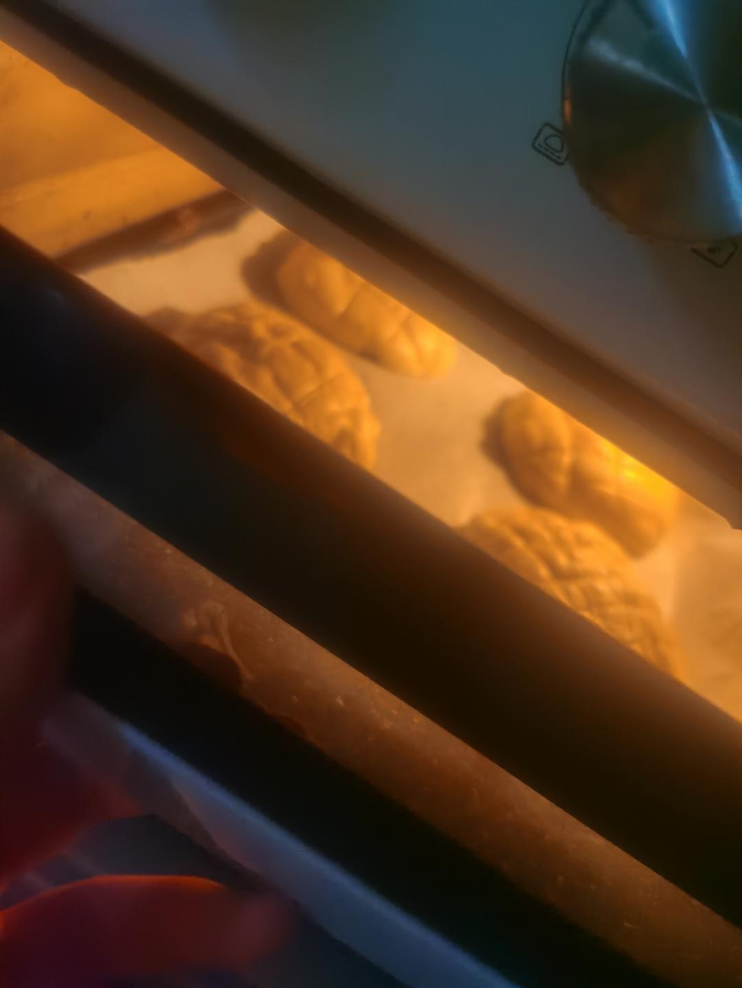 港式菠萝包！新手也一次成功！外酥里软！
