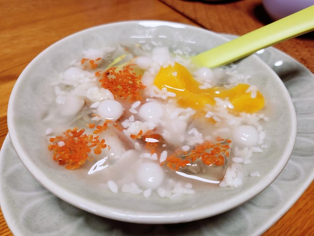夏日必备👉桂花酒酿丸子冰粉！口感绝绝子！