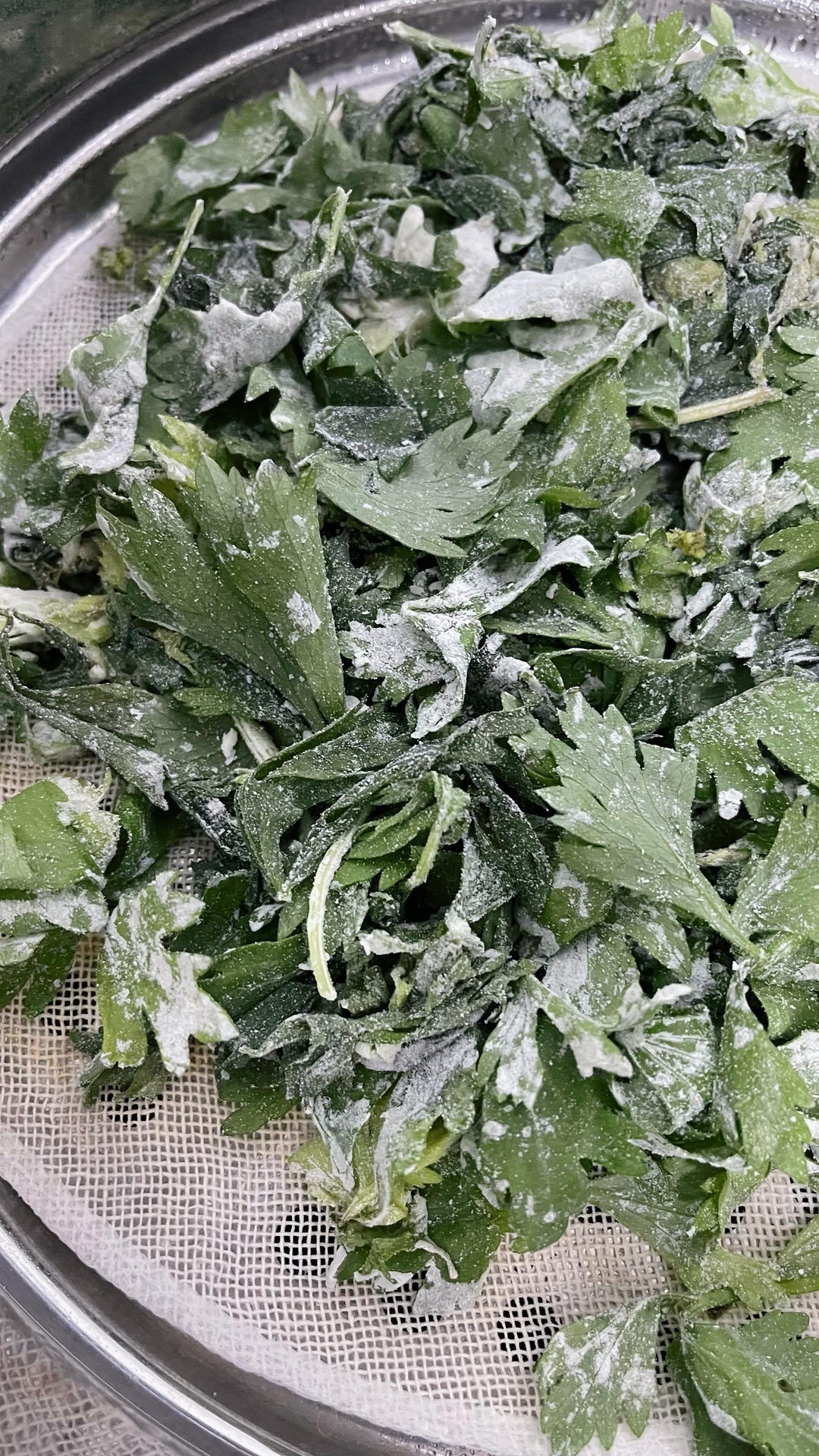 蒸芹菜叶（蒸野菜）