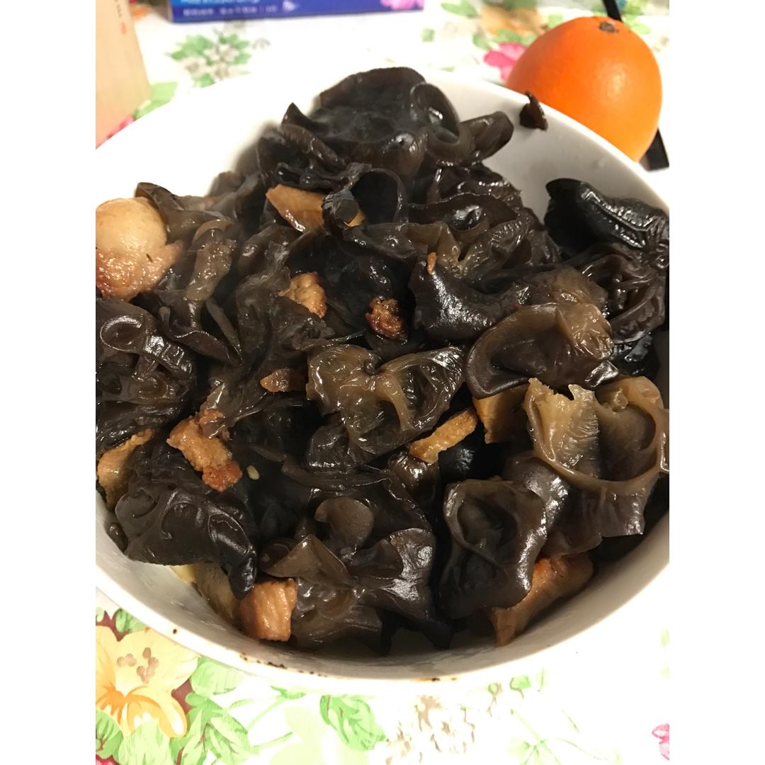 木耳炒肉