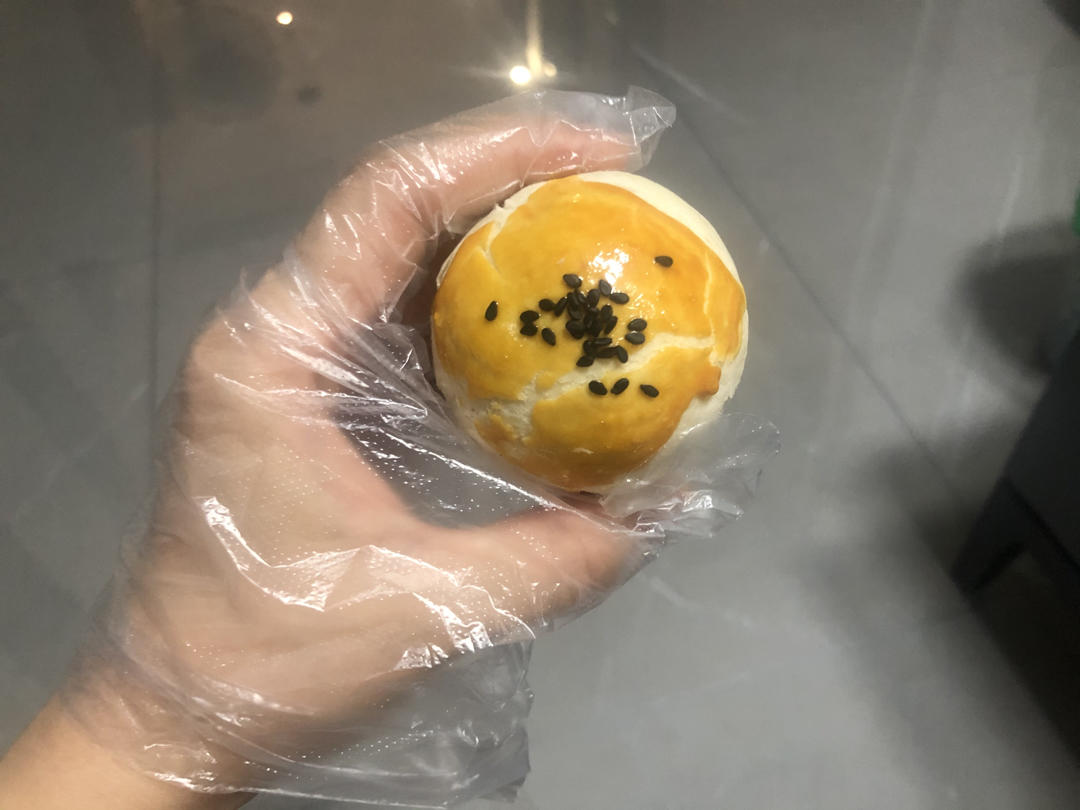 蛋黄酥~紫薯、抹茶、原味~花好月圆，中秋快乐~内附一次做六色蛋黄酥方法~