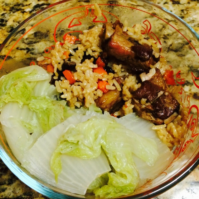 喷香排骨焖饭（爆好吃）