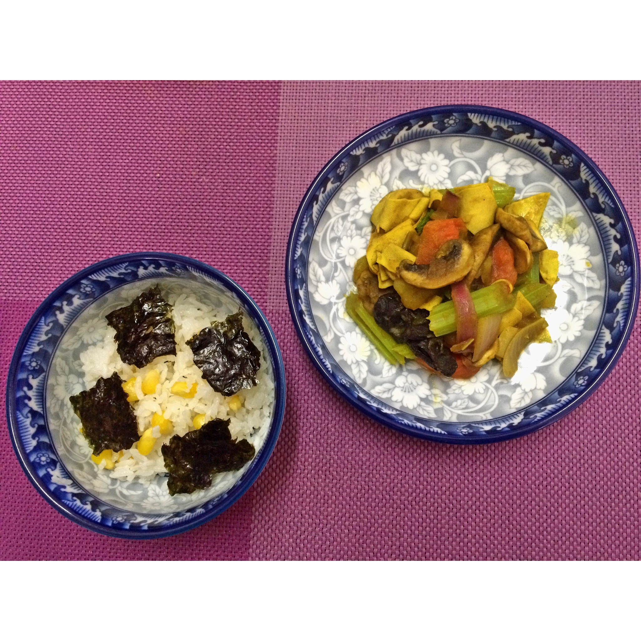 咖喱鸡丝什锦菜