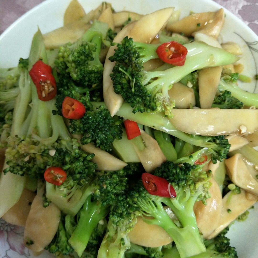 蚝油凉拌西兰花