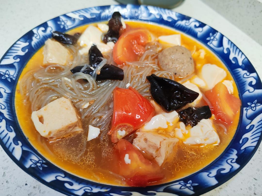 番茄鱼丸豆腐汤
