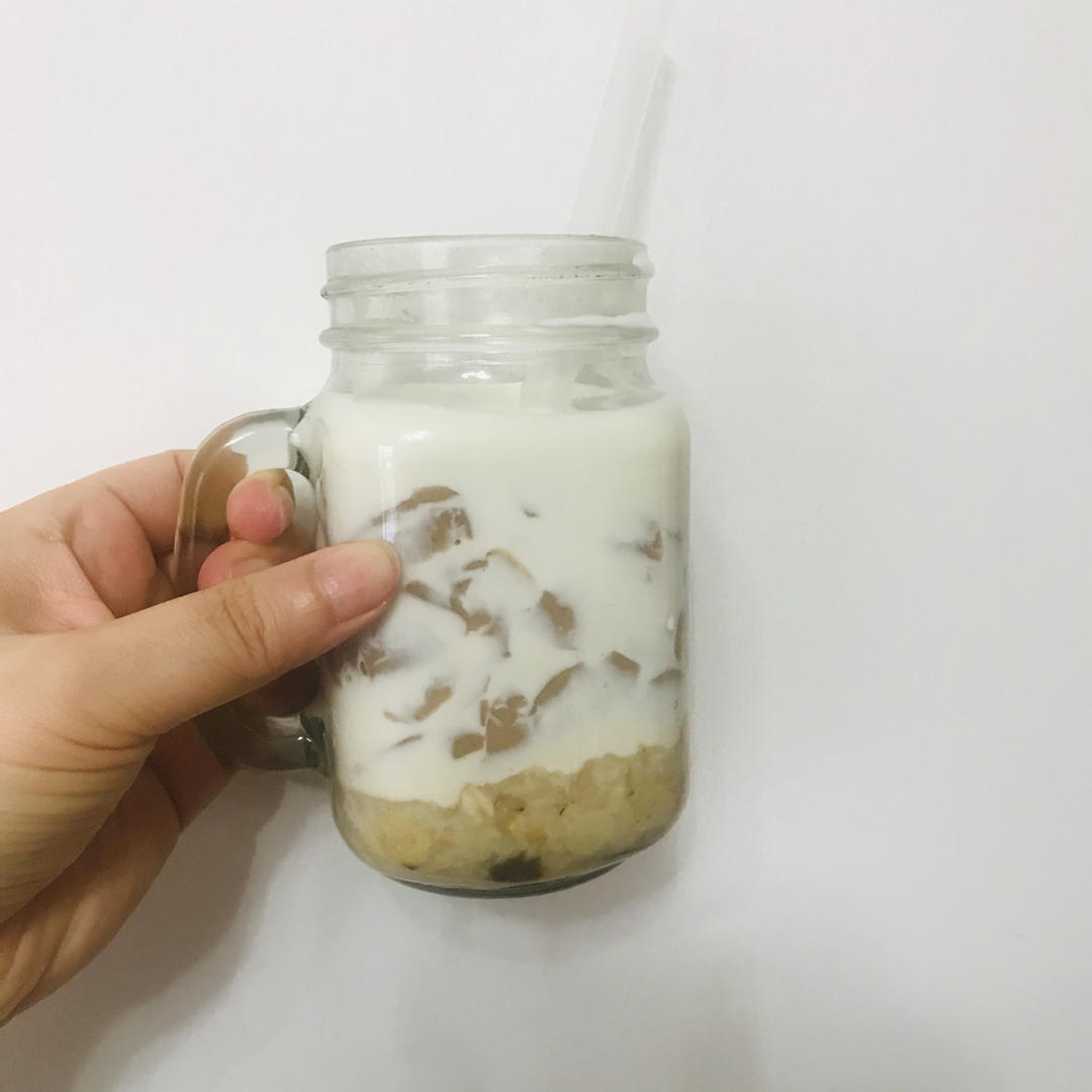 燕麦茶冻撞奶