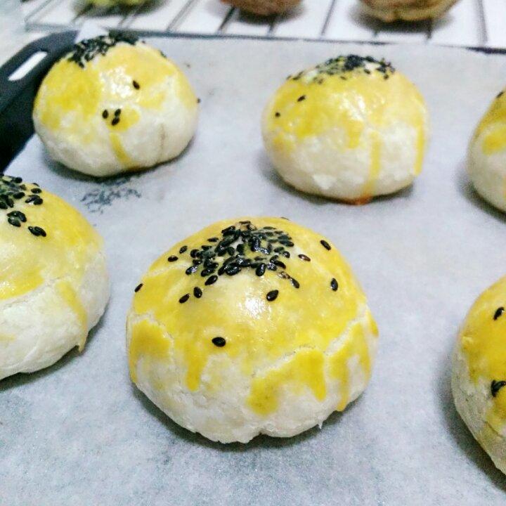 蛋黄酥~紫薯、抹茶、原味~花好月圆，中秋快乐~内附一次做六色蛋黄酥方法~