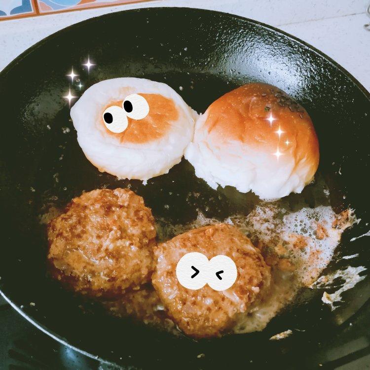 不输给牛肉的猪肉汉堡肉饼