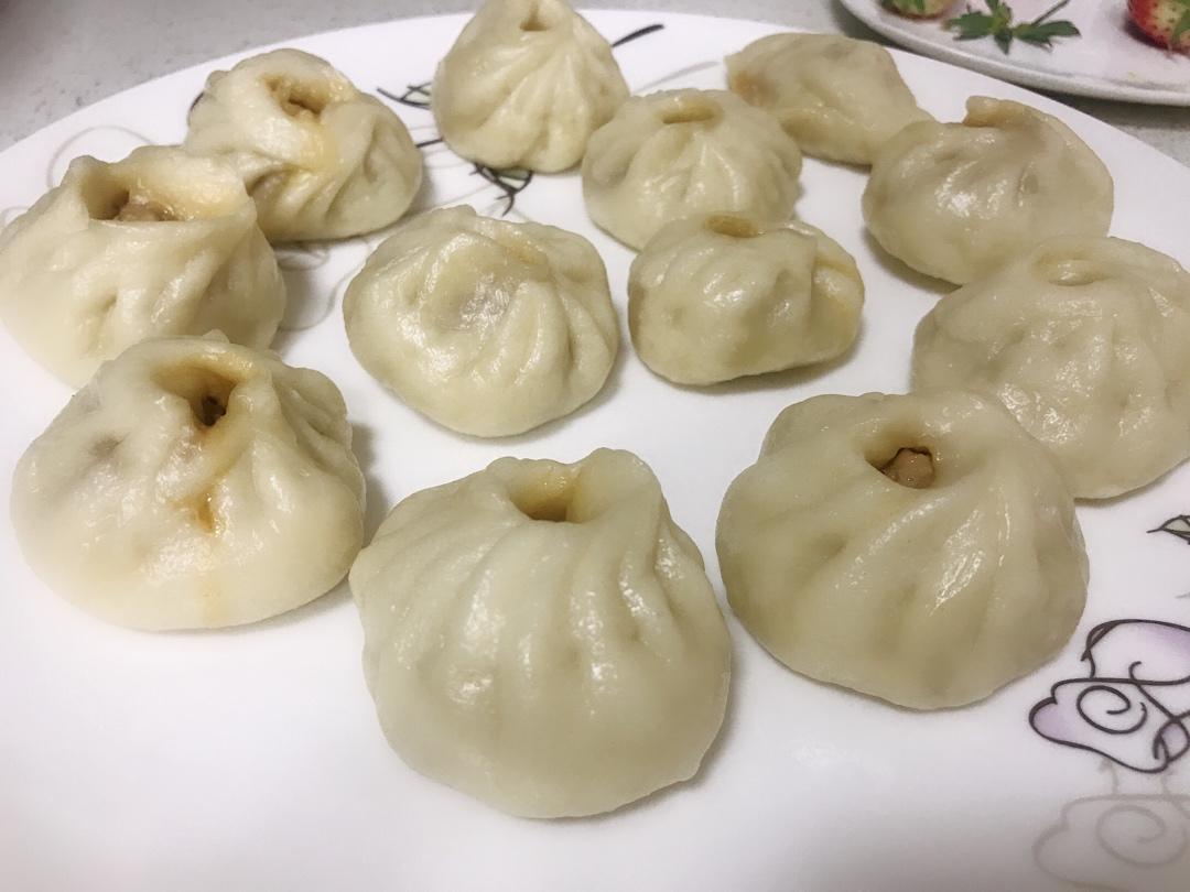小笼包