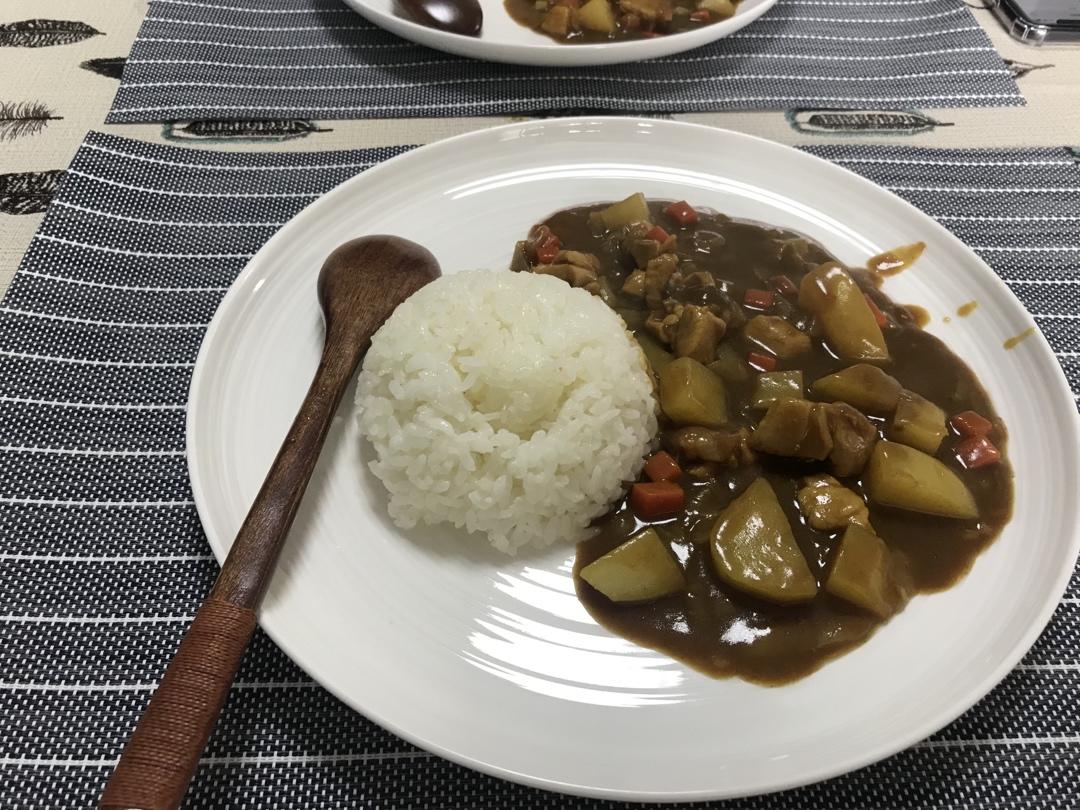 零失败日式咖喱鸡肉饭！！最正宗日本家庭做法！简单又好吃！