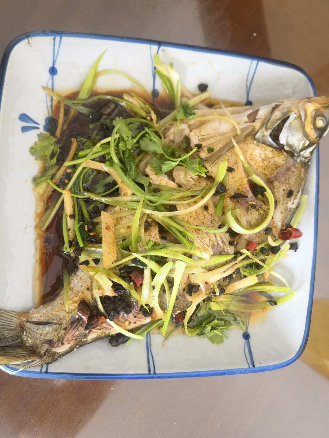蒸鳊鱼