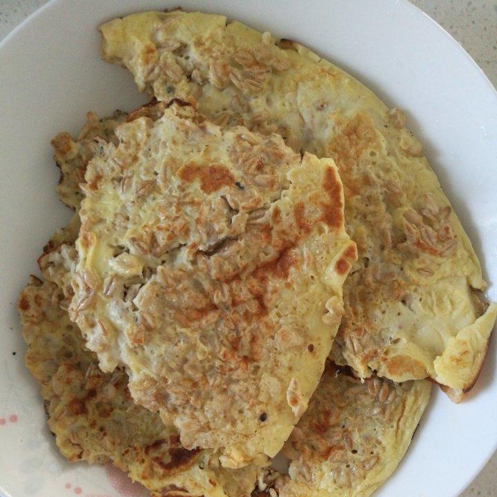 燕麦鸡蛋饼~快手早餐