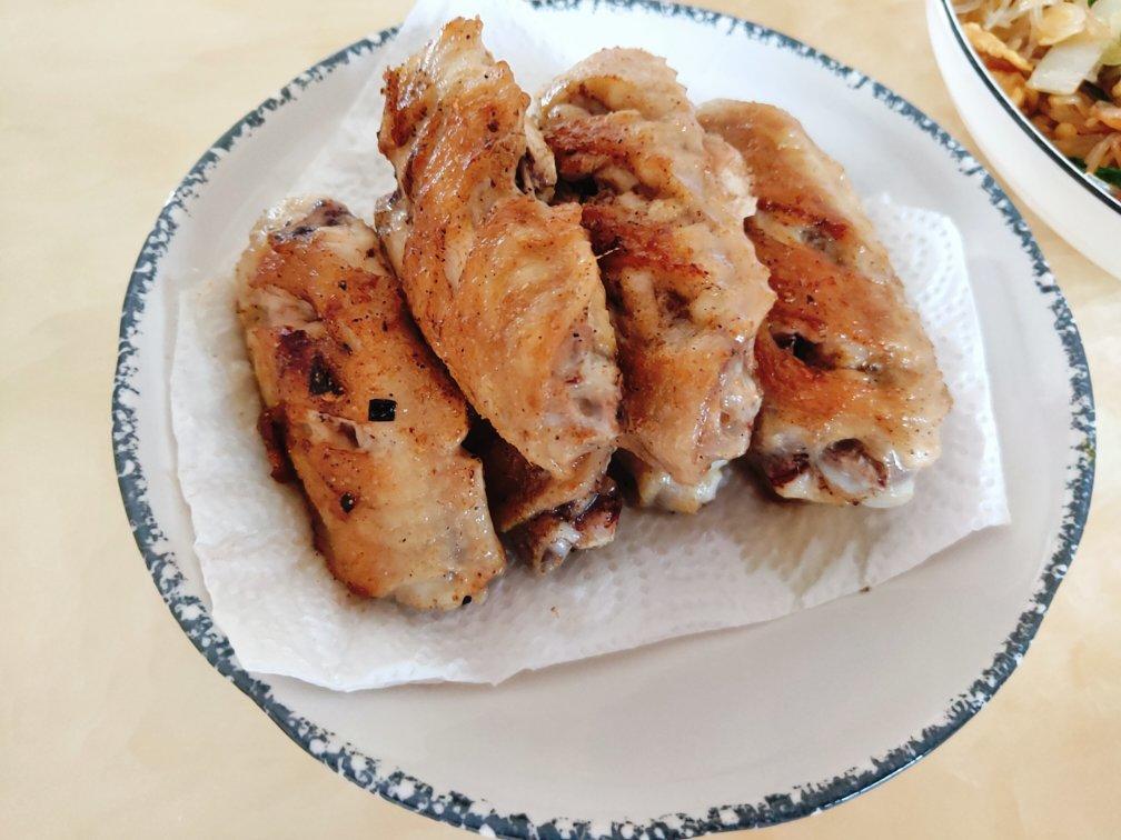 简单又香脆的香煎孜然鸡翅