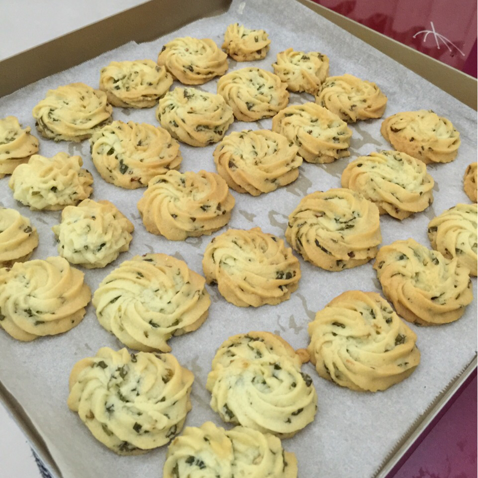 葱香曲奇——酥脆的咸味饼干