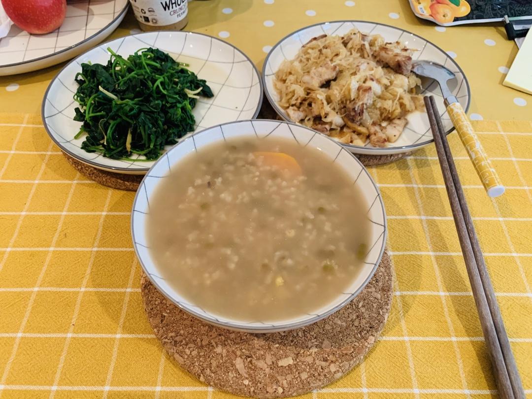 红茶的简餐