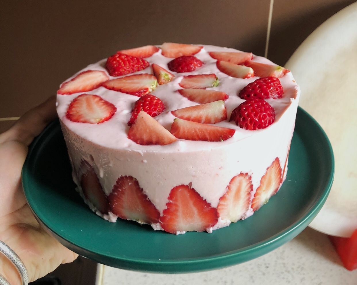 6寸草莓慕斯蛋糕的做法