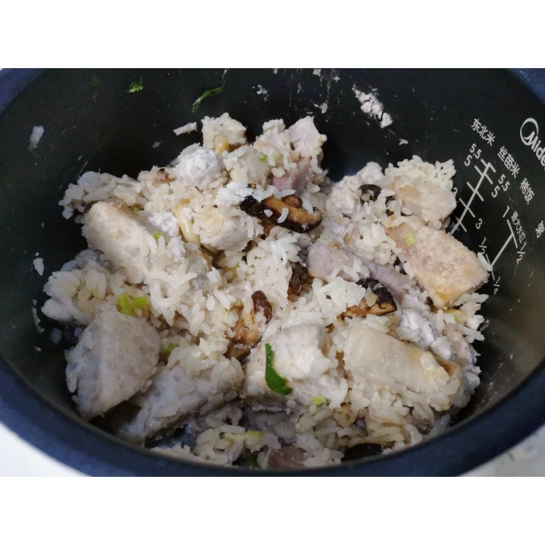 芋头焖饭