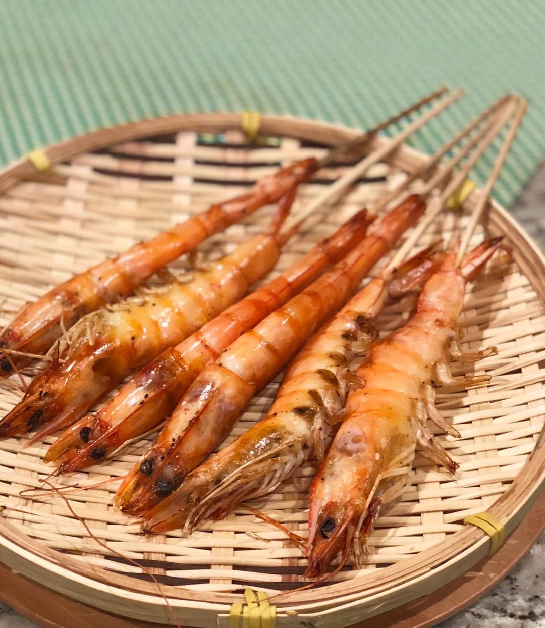 灶头间e好咪道做的串烤黑虎虾