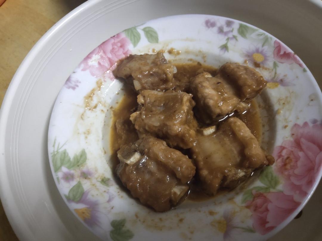 排骨怎么蒸才嫩？第一步先焯水就错了，记住这个窍门排骨嫩滑多汁