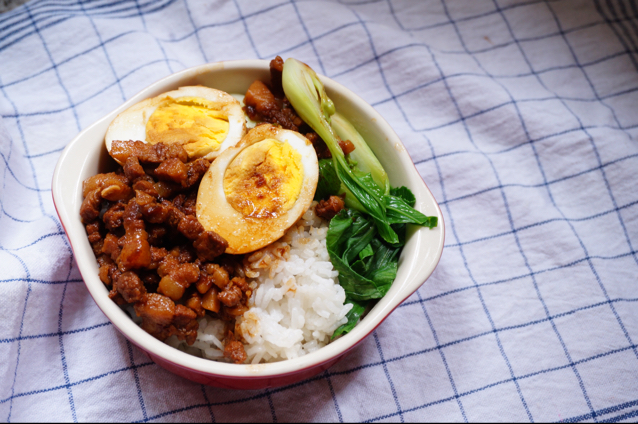 台式卤肉饭