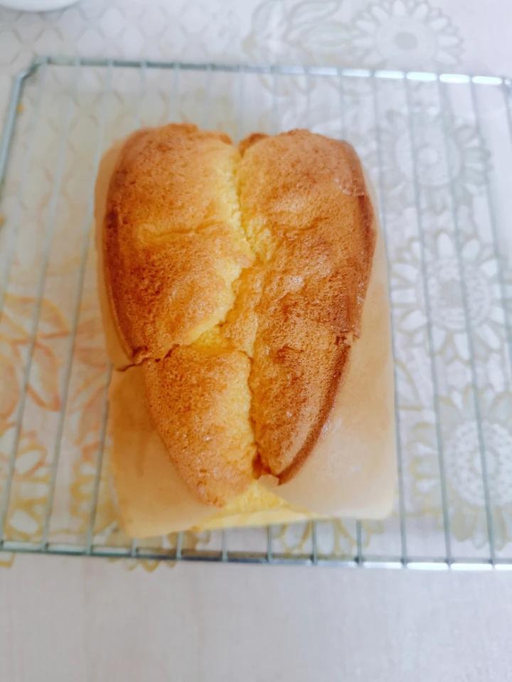 复刻最近很🔥的金枕蛋糕