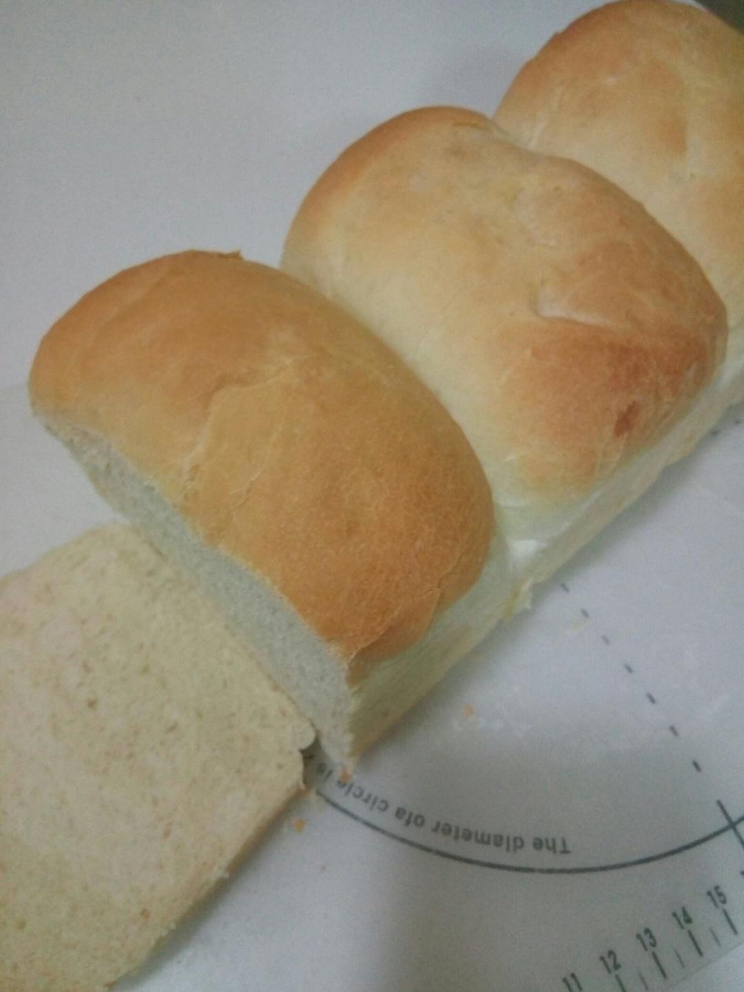 鲜奶吐司
