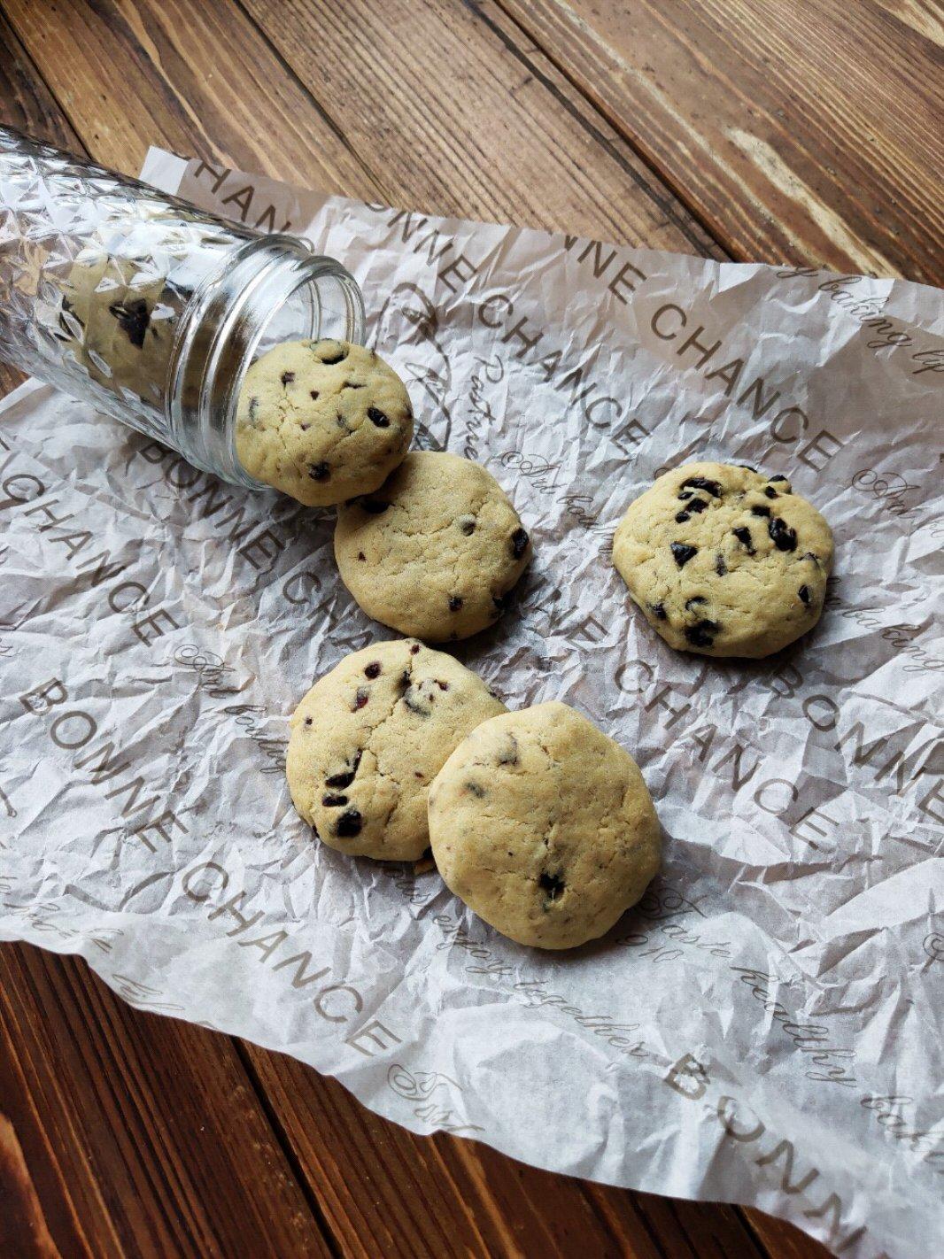 低糖又粗暴的蓝莓软饼干