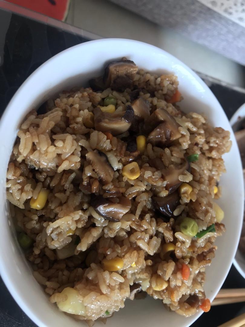 香菇土豆🥔焖饭