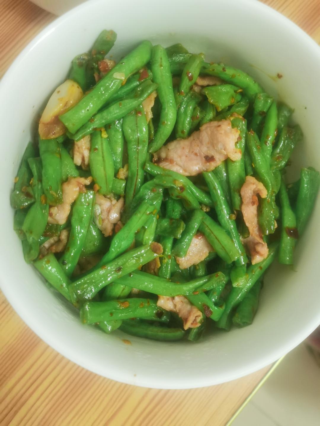 豆角炒肉丝