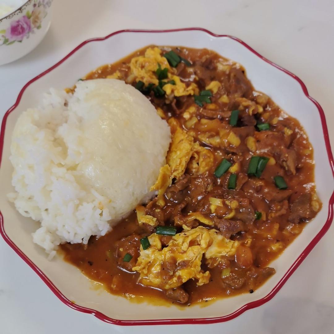 酸甜浓郁～超开胃🔥番茄滑蛋牛肉饭