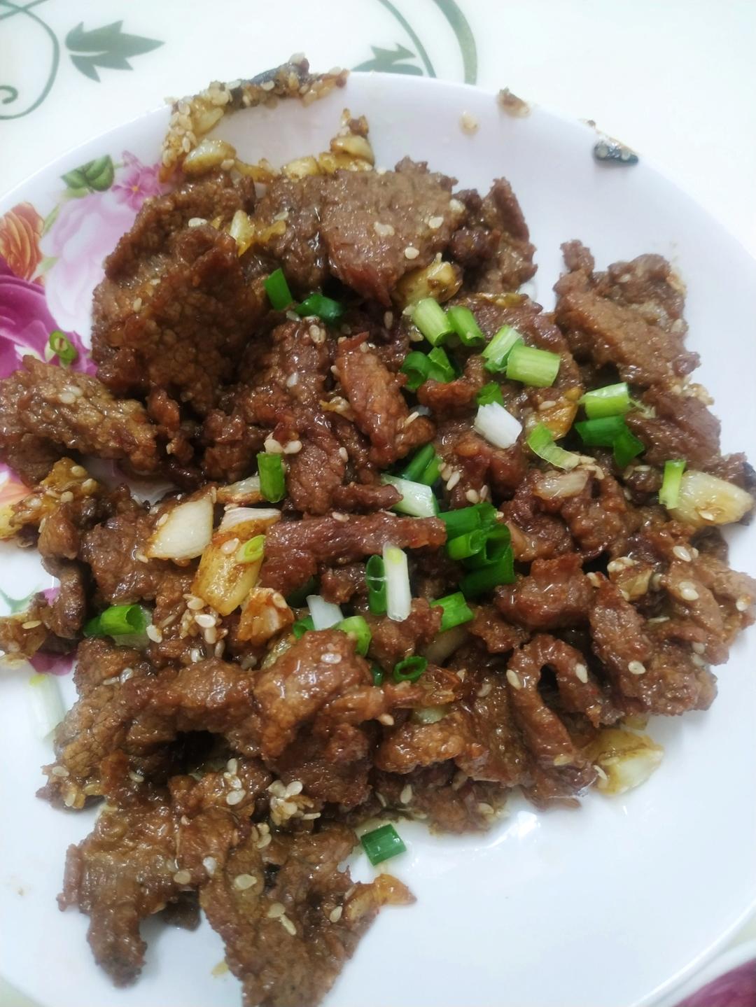又香又嫩的小炒牛肉（巨好吃，手残党也能做）