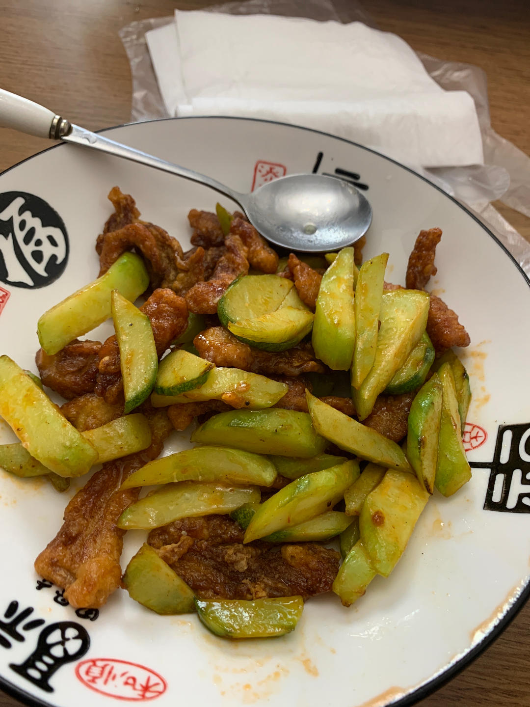饭店里面糖醋里脊凭什么那么好吃，你看你也行