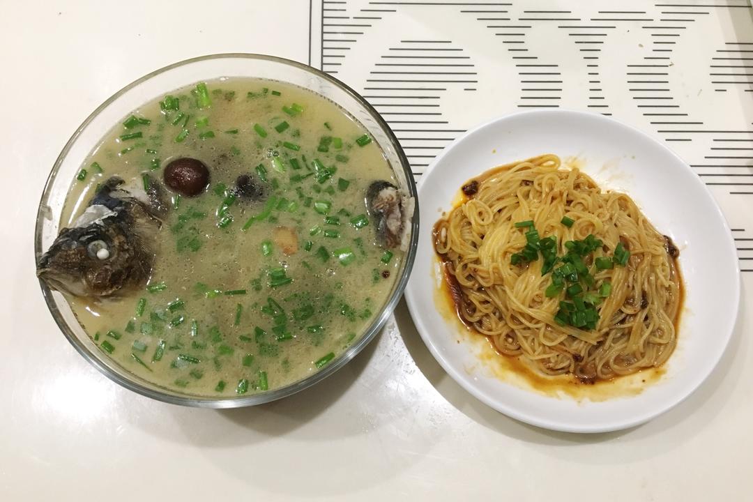 鲫鱼汤