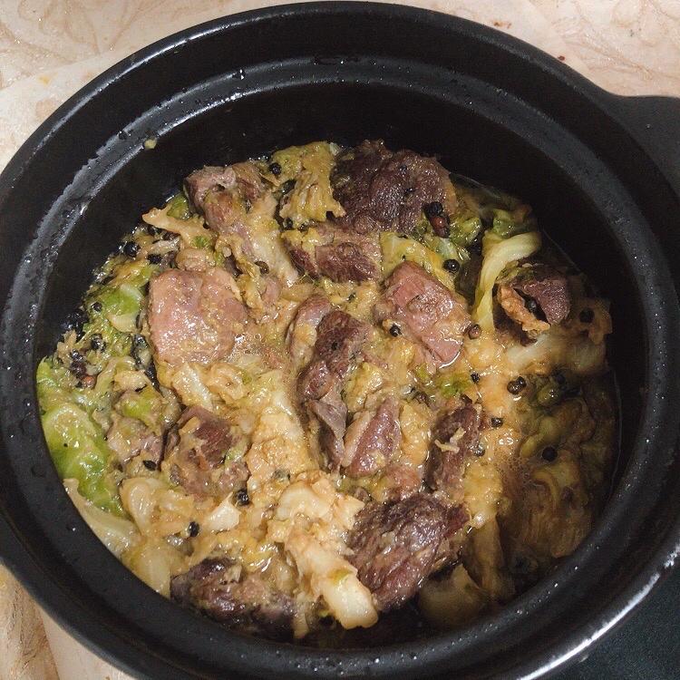 挪威“国菜”-甘蓝菜炖羊肉（Fårikål）