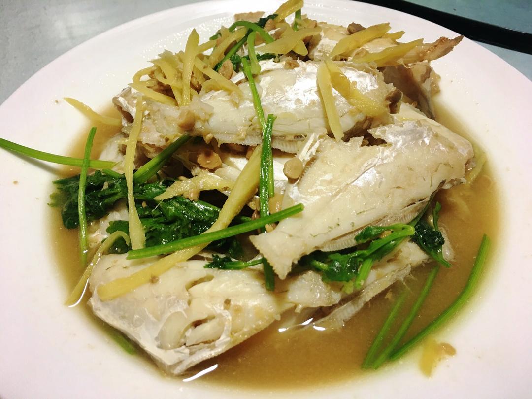 豆酱迪仔鱼的做法