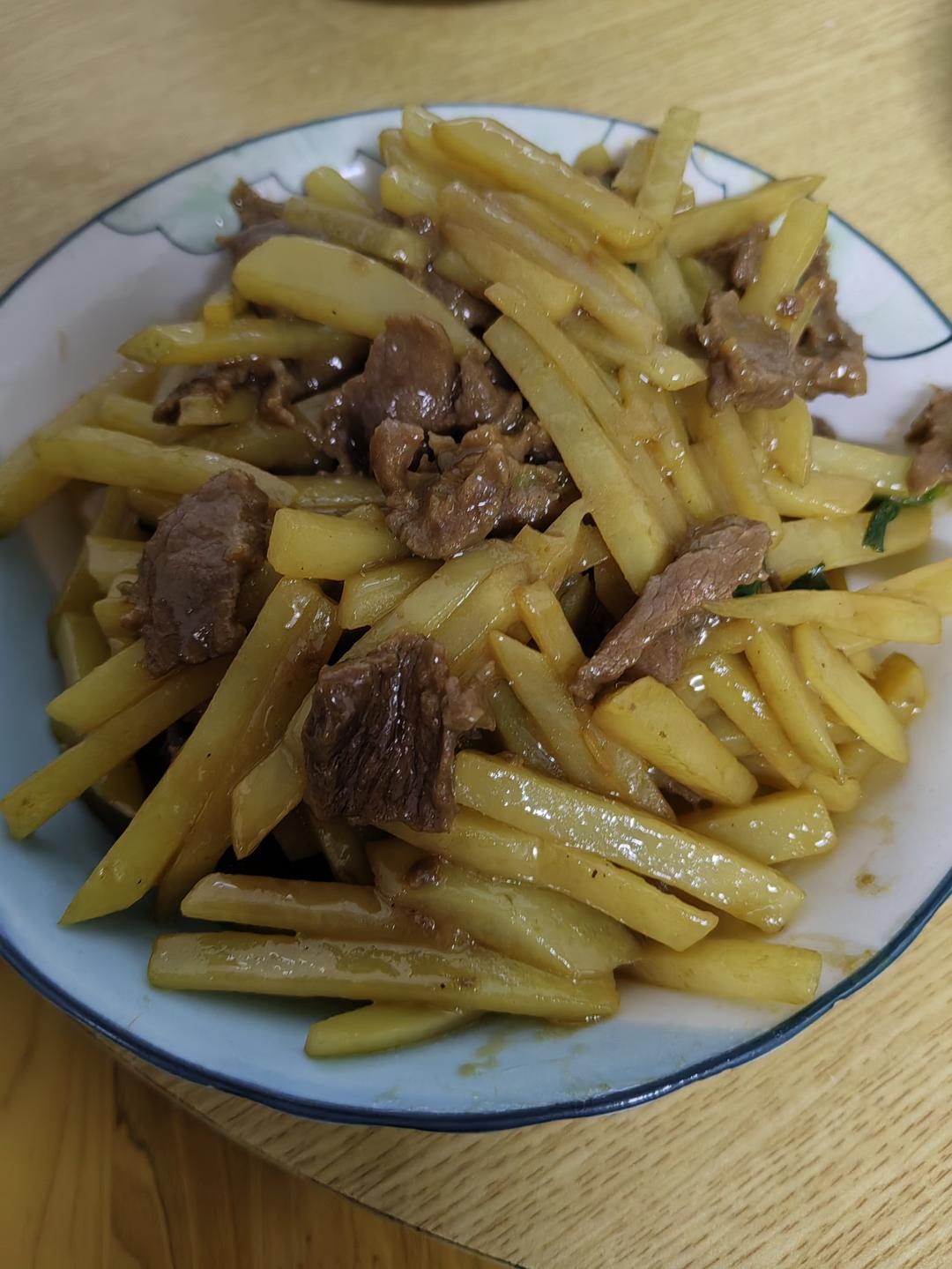 土豆炒牛肉