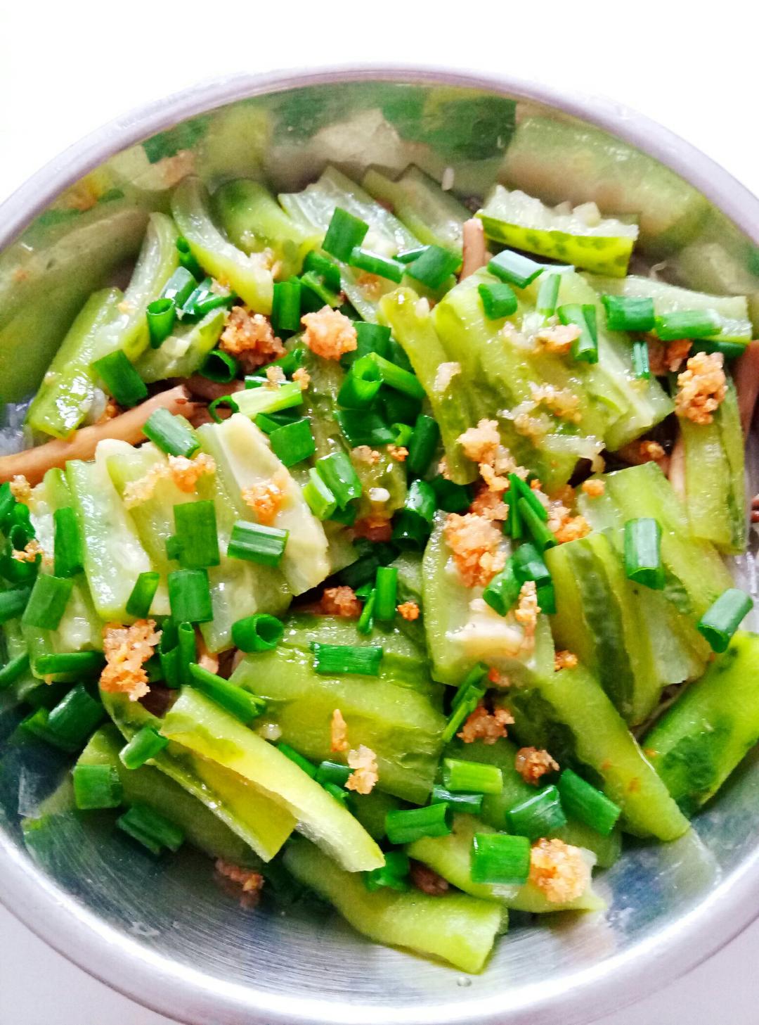 茶树菇丝瓜粉丝蒸