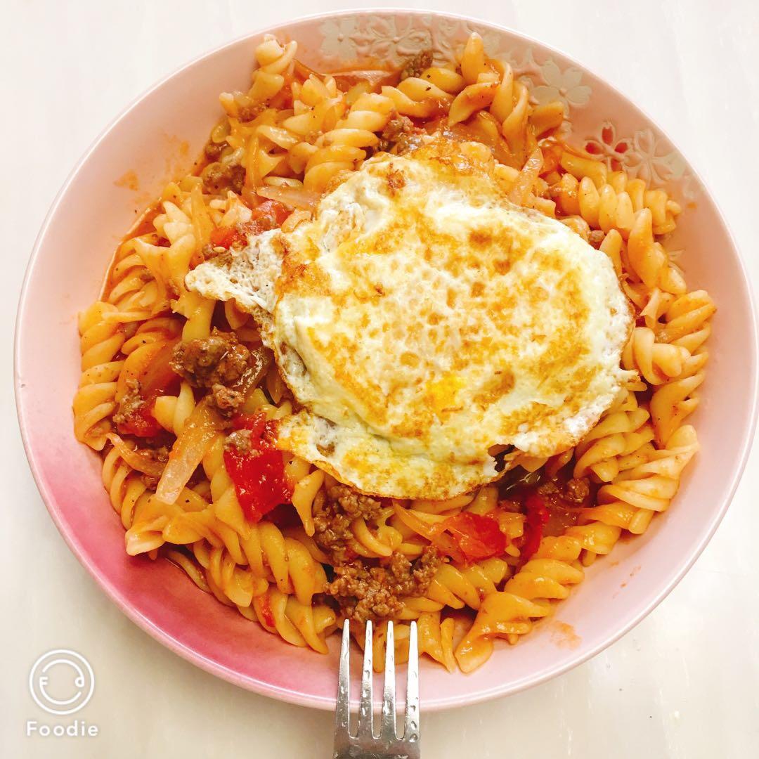 番茄肉酱意大利通心面