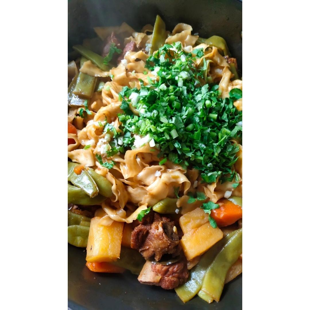 排骨豆角焖面