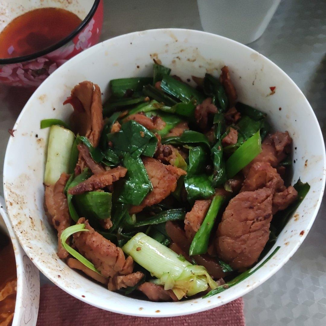 厨师长教你：“回锅肉”的正宗做法，先收藏