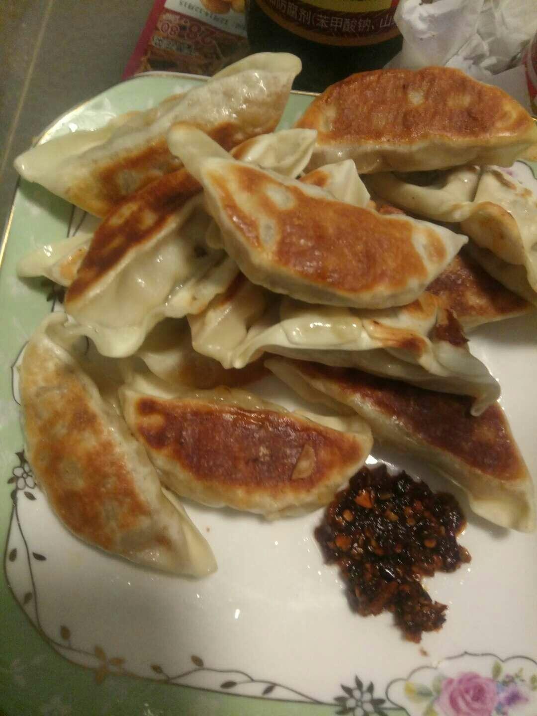 电饼铛煎饺的做法