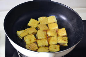 煎酿口袋豆腐的做法 步骤11