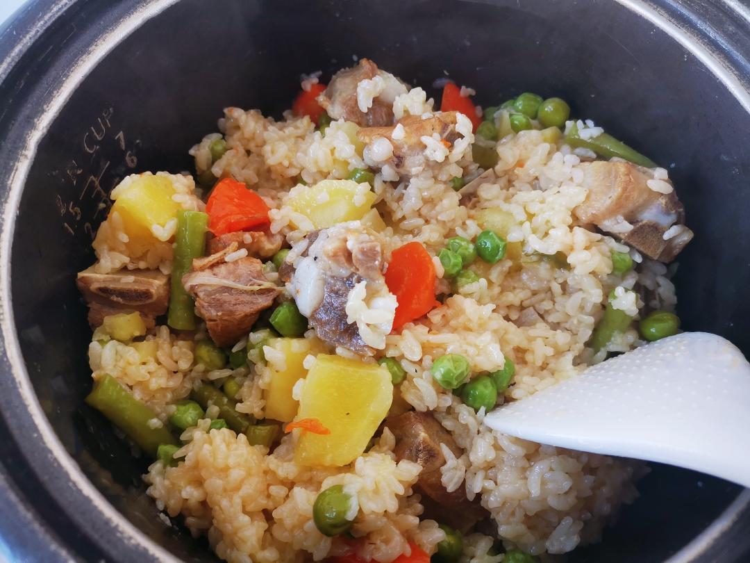 排骨焖饭的做法
